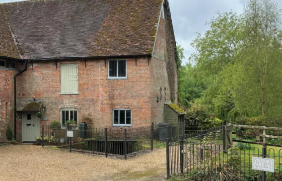 Development Potenial in Twyford photo